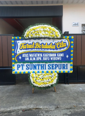 Papan Bunga Duka di Wijirejo